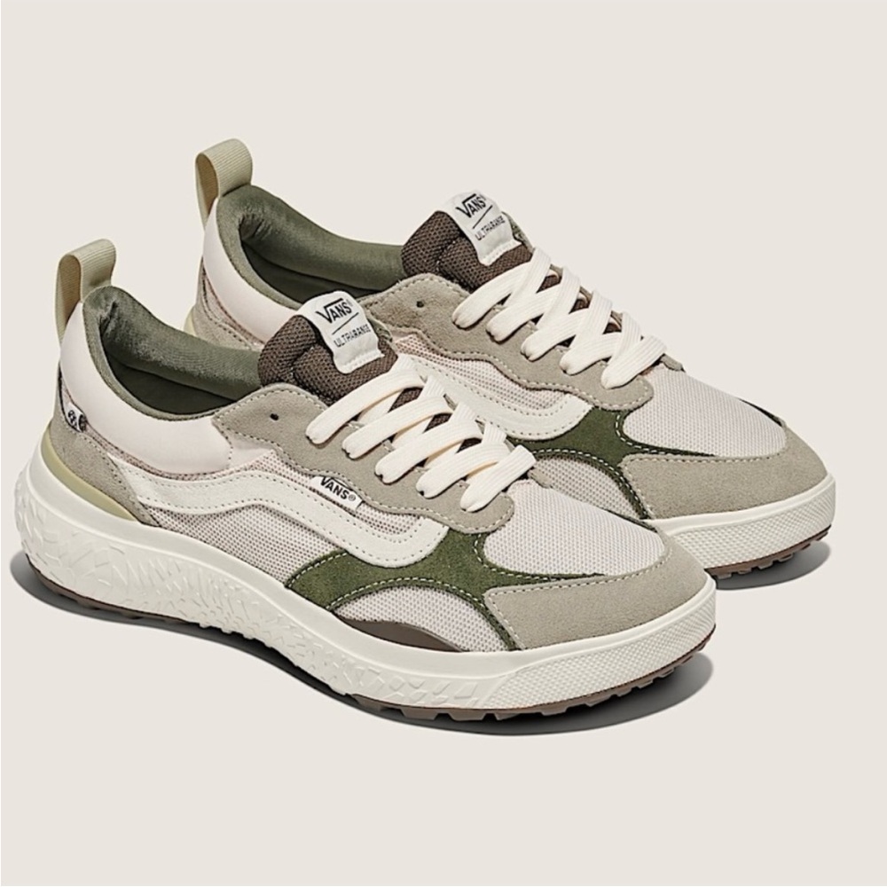 Vans UltraRange Neo VR3 Shoe Women 9.0US